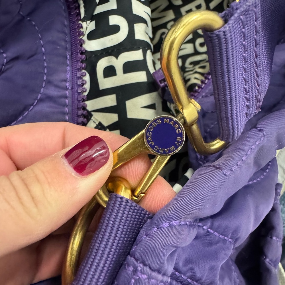Storage closet clear out women’s bags and accessories - Picture 7 of 15